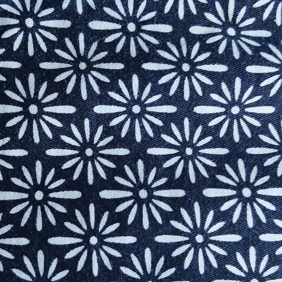 Talbots Capri pants - Picture 4 of 4